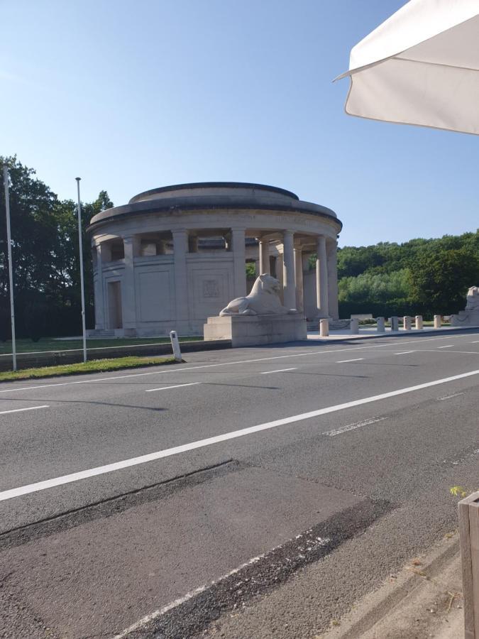 Le Gite Du Mont De La Hutte Ploegsteert Extérieur photo